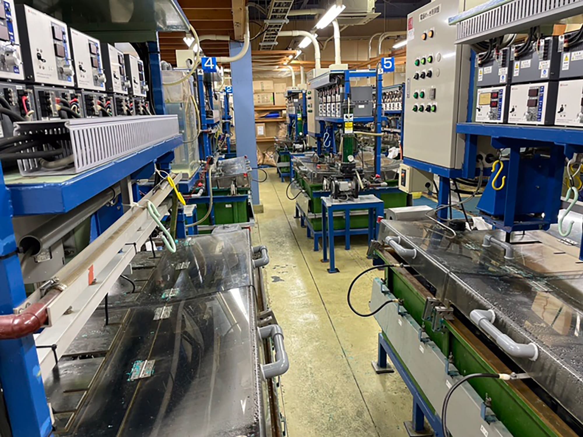 Reflector manufacturing - We are constantly researching more efficient electrodeposition methods and shorter delivery times.