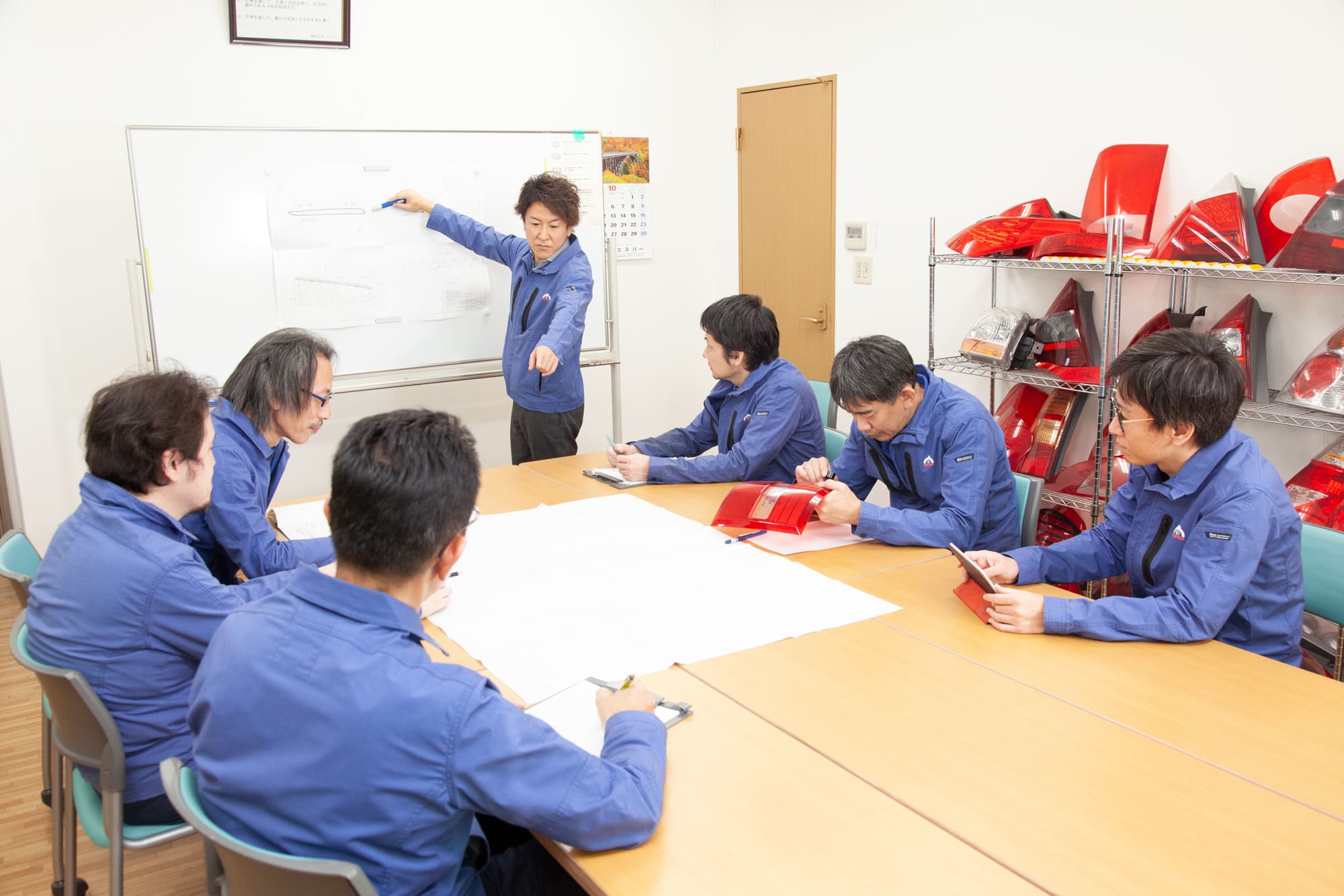 リフレクター製造｜株式会社エスパー｜社内風景